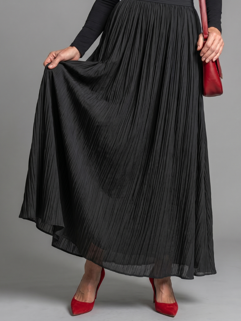 Lana | Pleated Turtleneck Maxi Dress